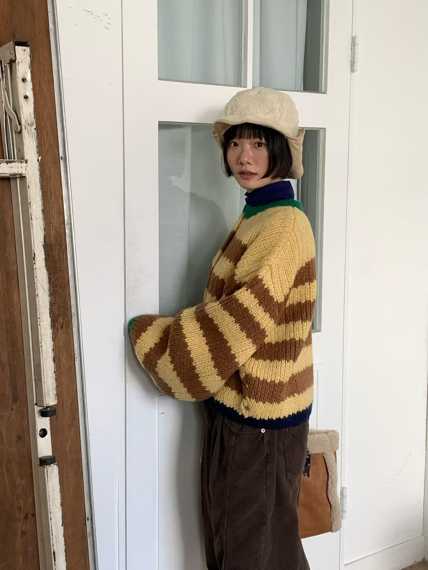 [VENTI] Honey Striped Knit 2