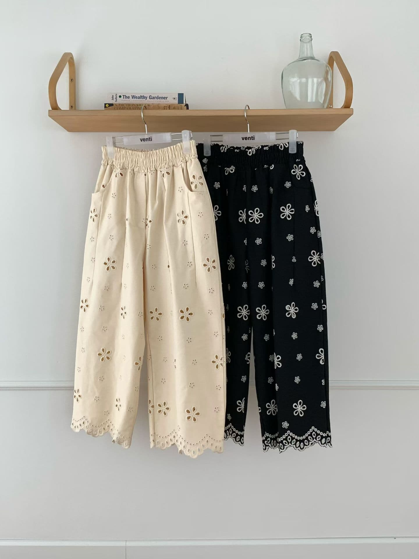 [VENTI] Cult Flower Banding Pants 3