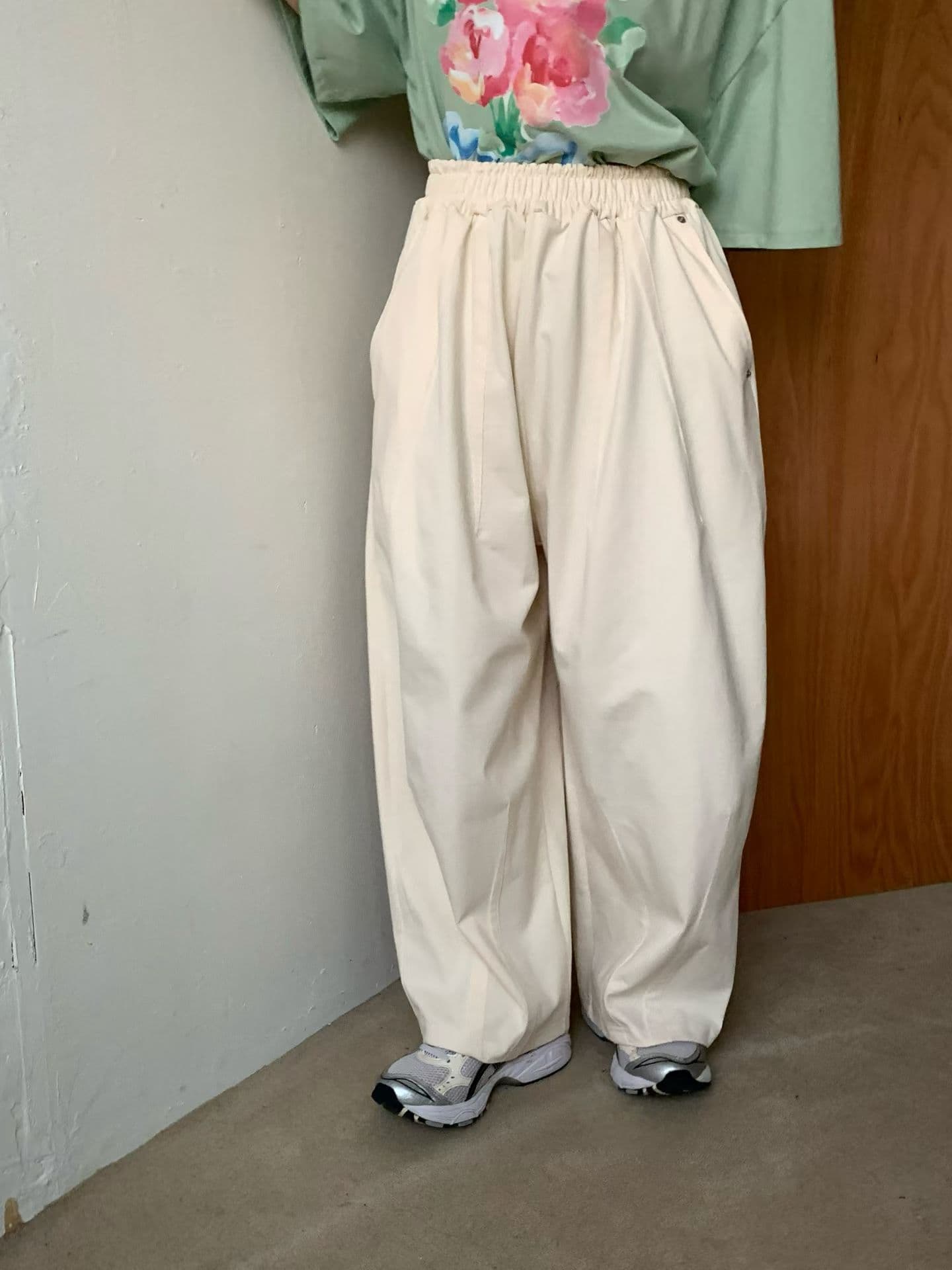 [VENTI] Single Dart Pants 6