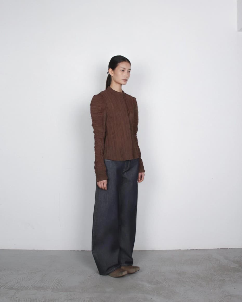 [TEXTURE] Ja Pleated Volume Blouse 10