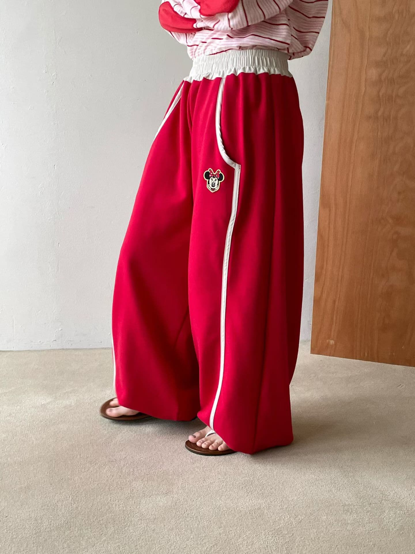 (Official Licensed Disney) [VENTI] Mini Rappa Jogger Pants 5