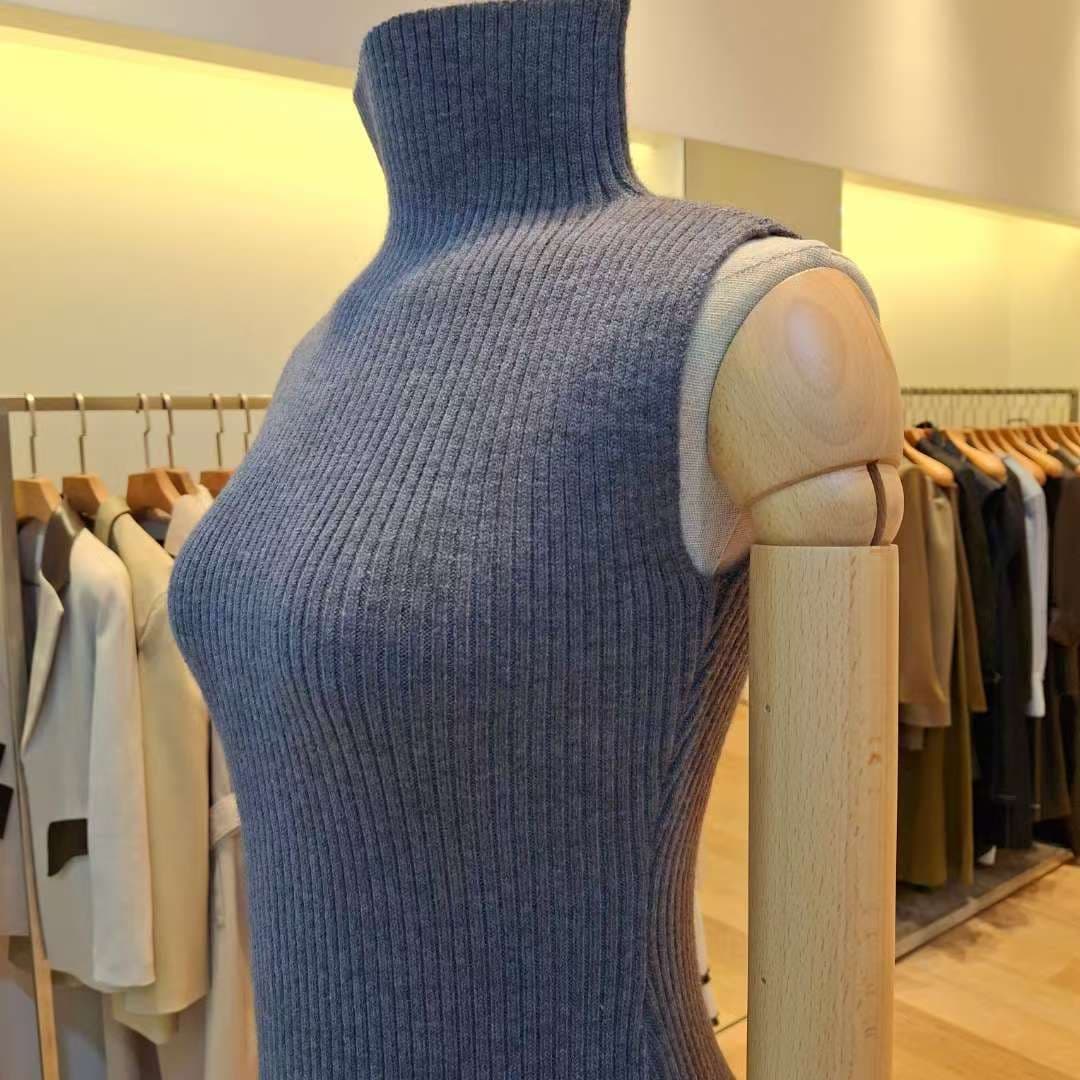 Matty Dress 4