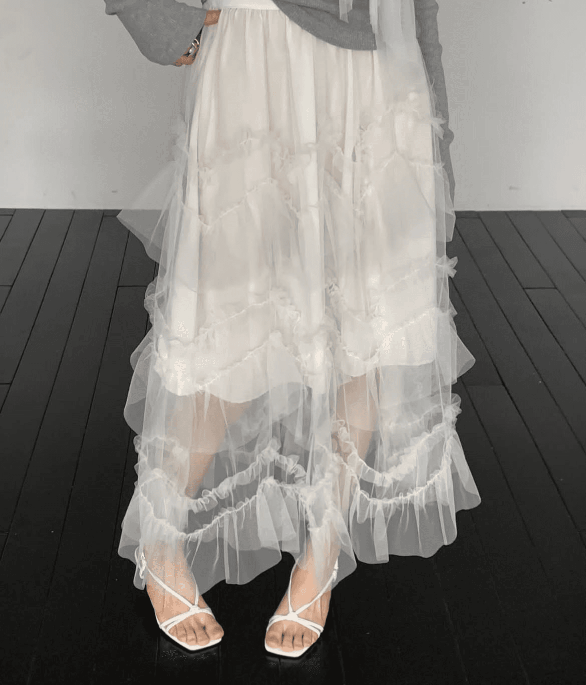[FOUNDATION] Bonita Lace Tiered Frill Skirt 4