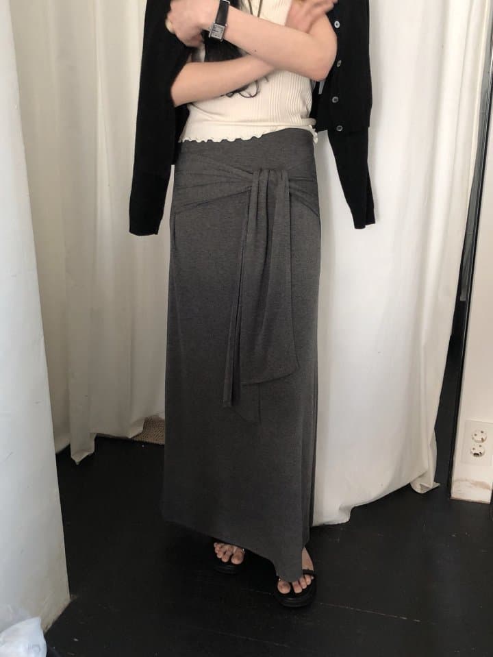 [LE BUTTER] Scarf Skirt 4