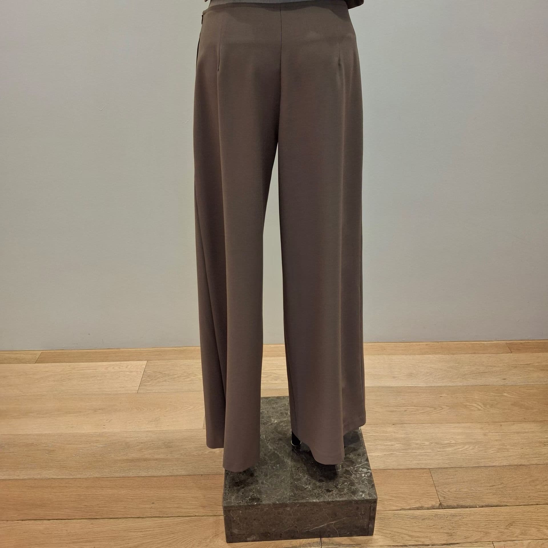 Heidi Pants 4