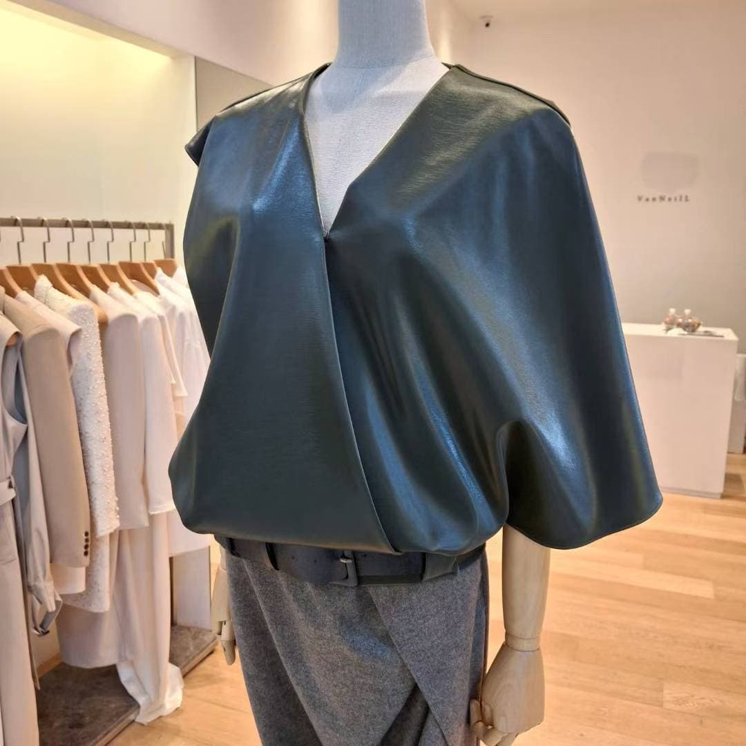 Breath Blouse 1