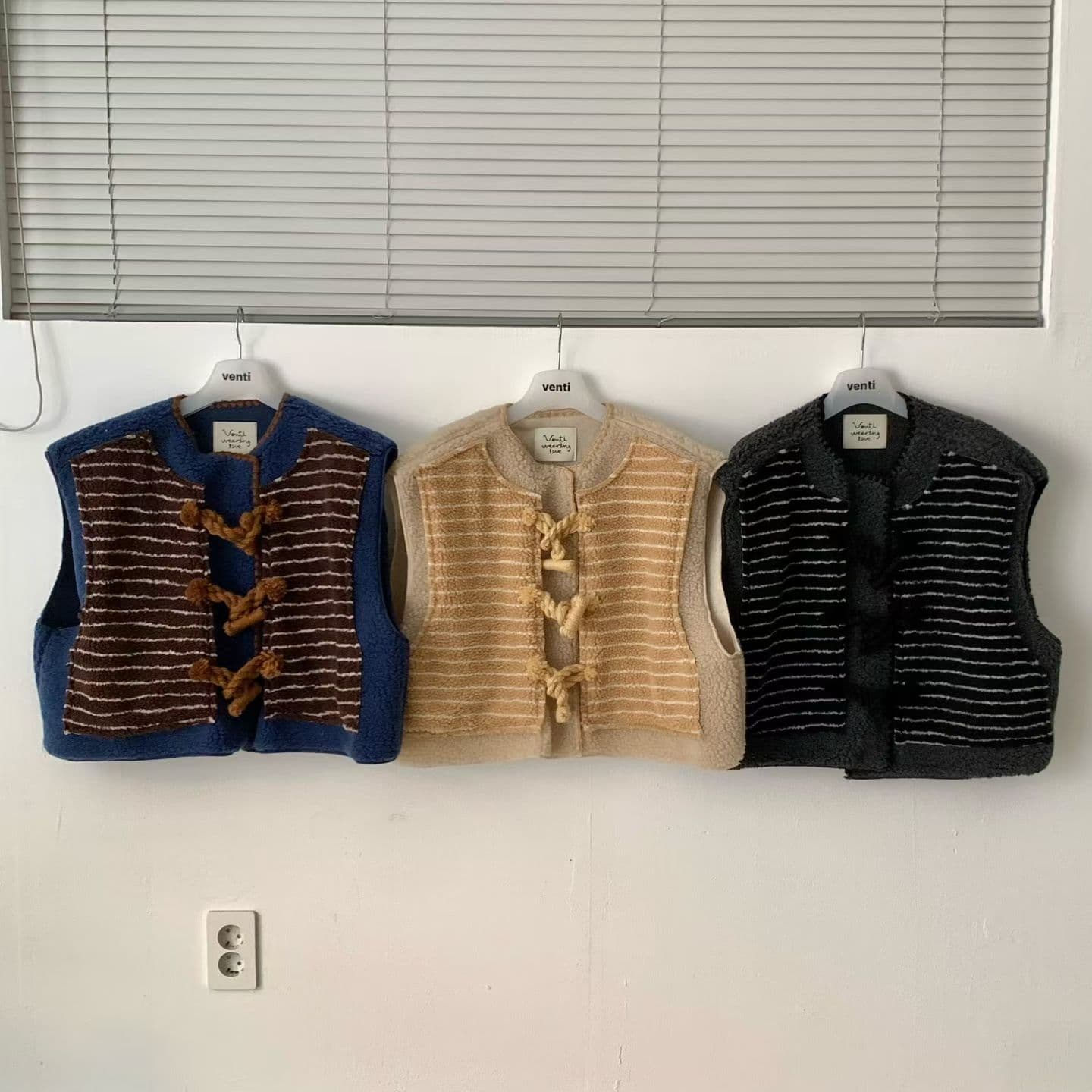 [VENTI] Unique Toggle Vest 10