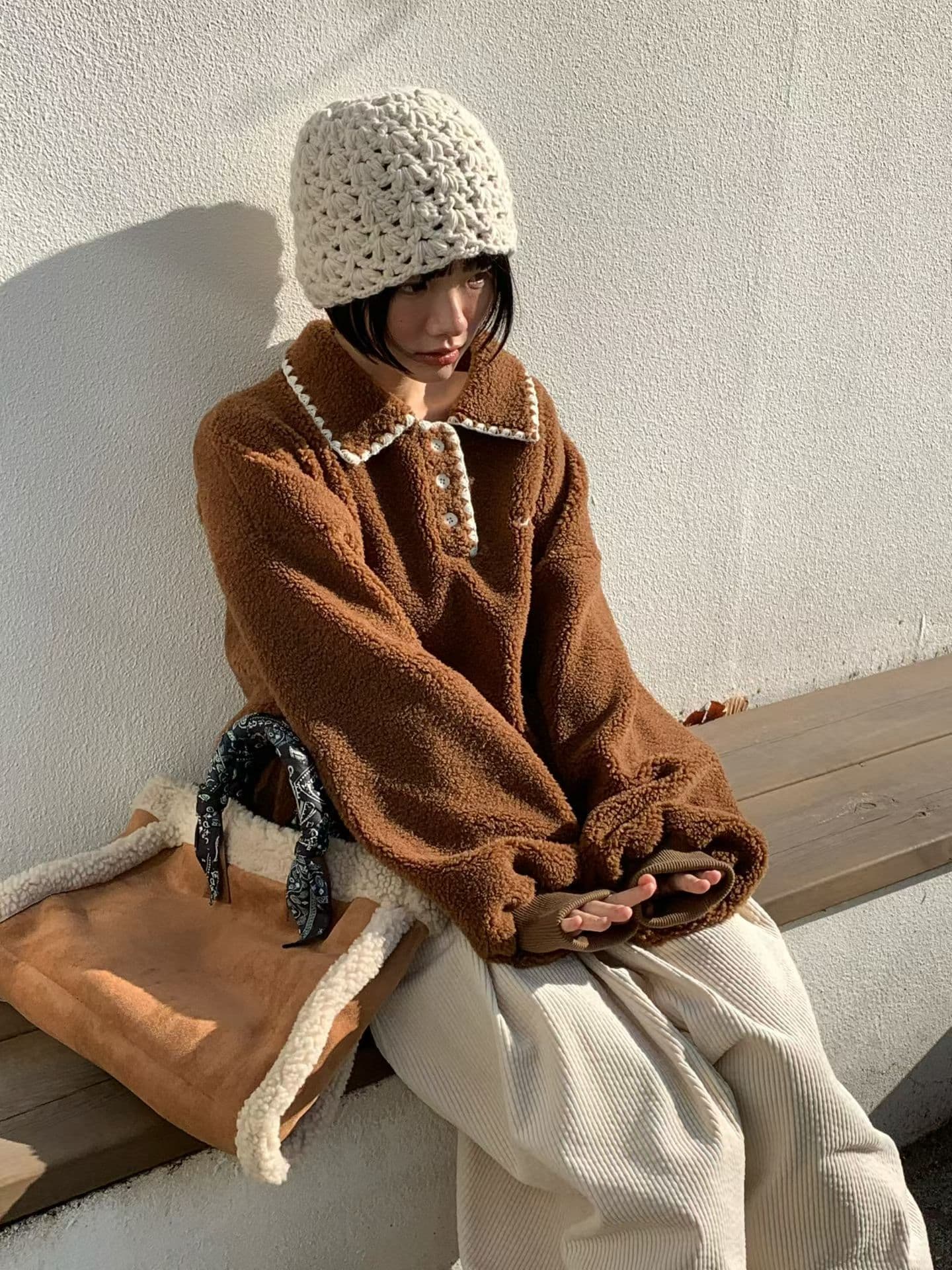 [VENTI] Mellow Collared Sweatshirt 6