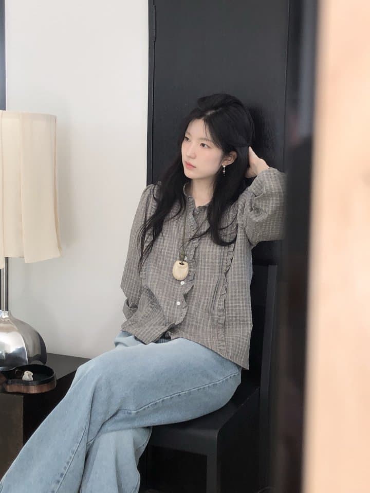 [LE BUTTER] Jane Frill Blouse 5