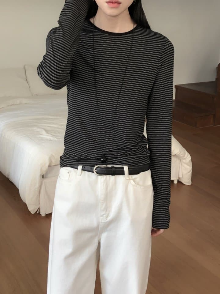 [LE BUTTER] Mono Striped T-Shirt 5