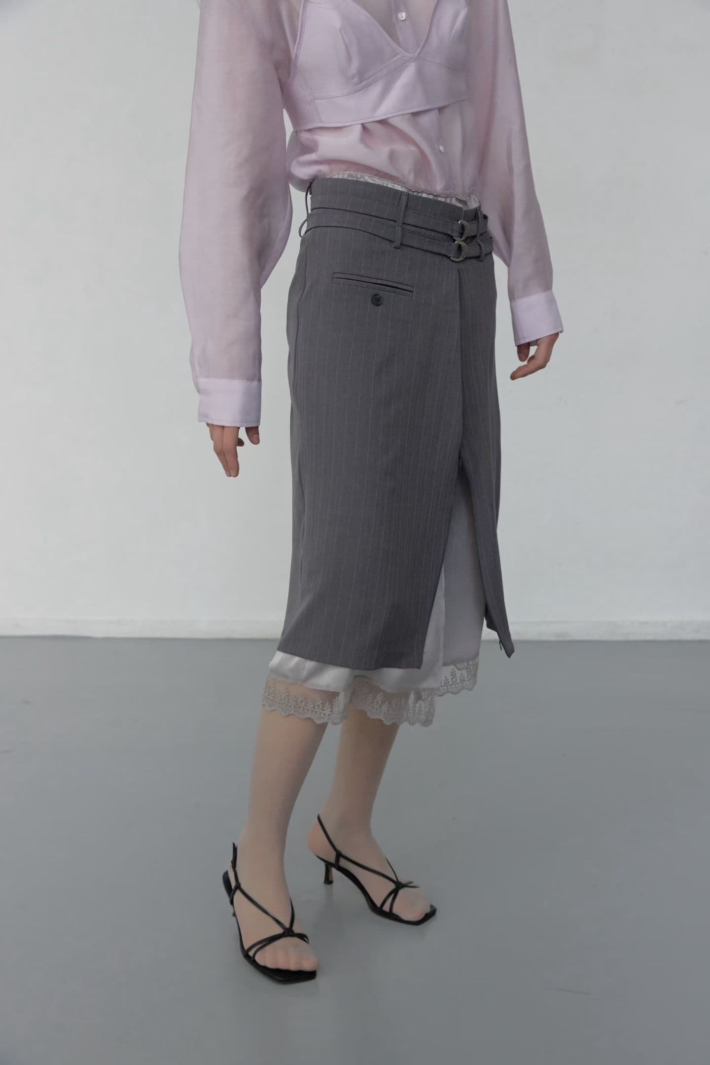 [FOUNDATION] Rare Bustier Blouse Set 5