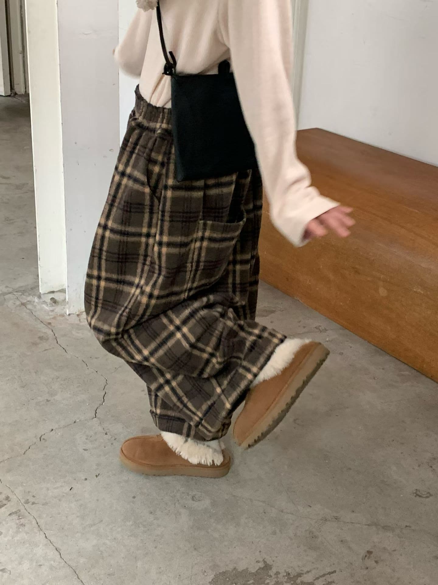 [VENTI] Taupe Checked Pants 4