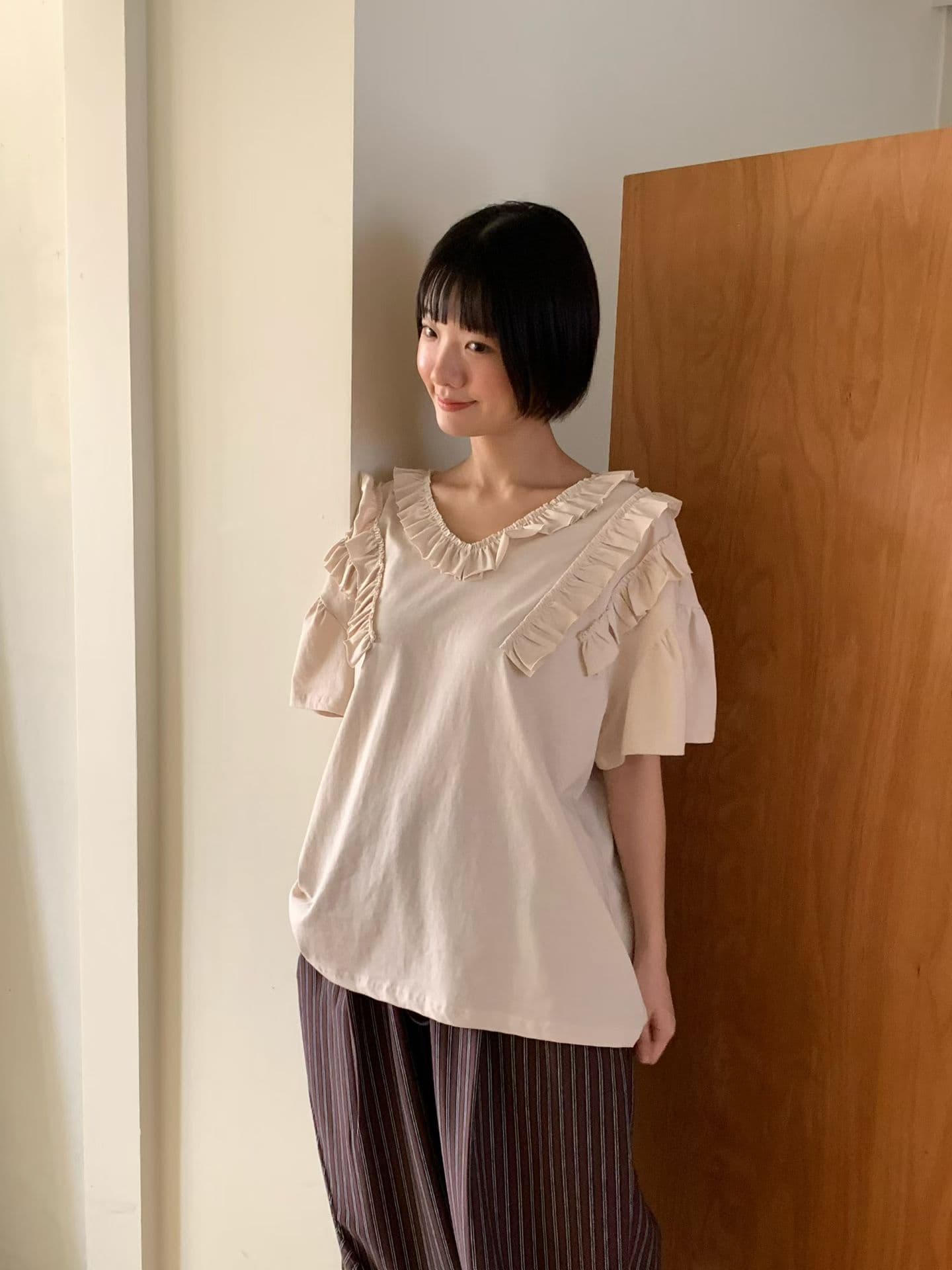 [VENTI] Luna Frill T-Shirt 8