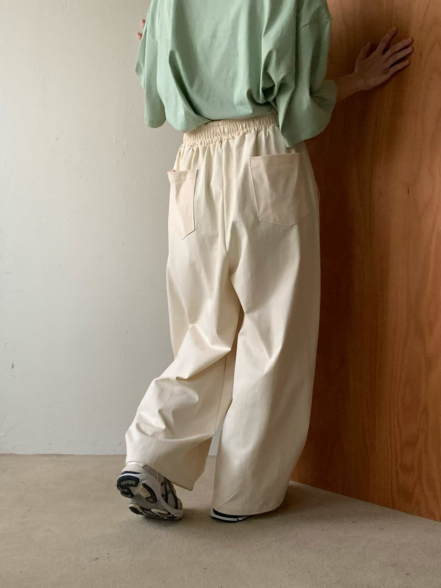 [VENTI] Single Dart Pants 10