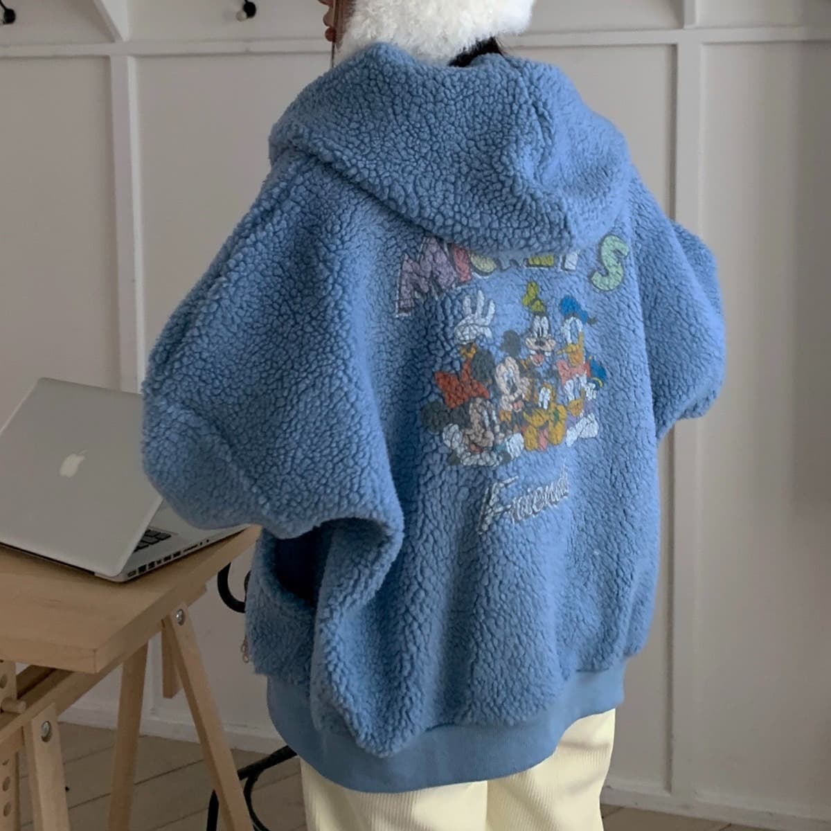 (Official Licensed Disney) [NEON FISH] Disney Fleece Hood Jumper 1