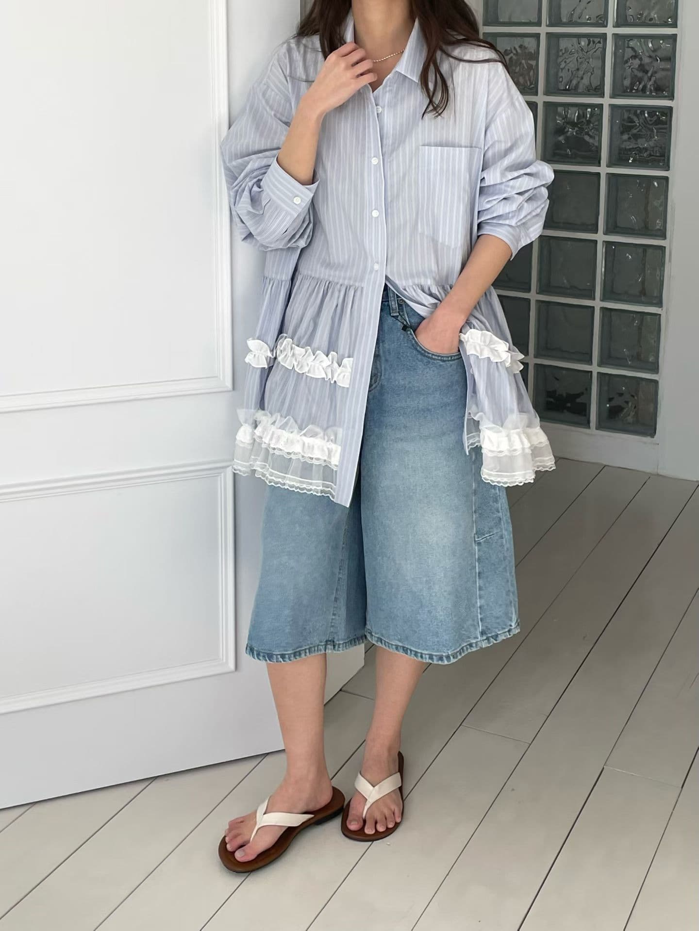 [VENTI] Frill Tiered Lace Shirt 3