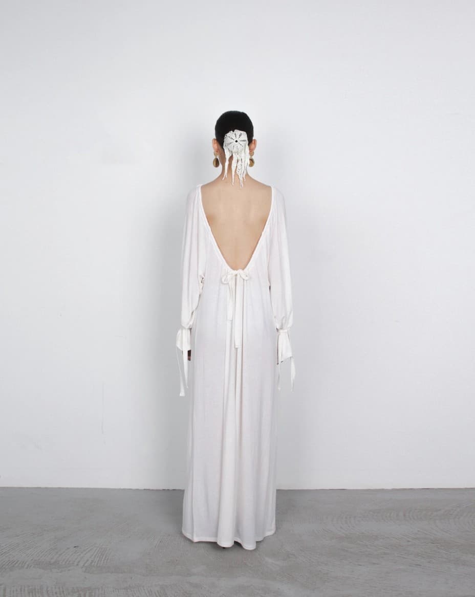 [TEXTURE] Min Open-Back Shirred Dress 3