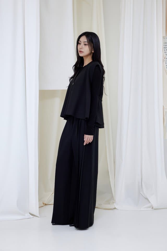 [LE:PPL] Rave Pants 9