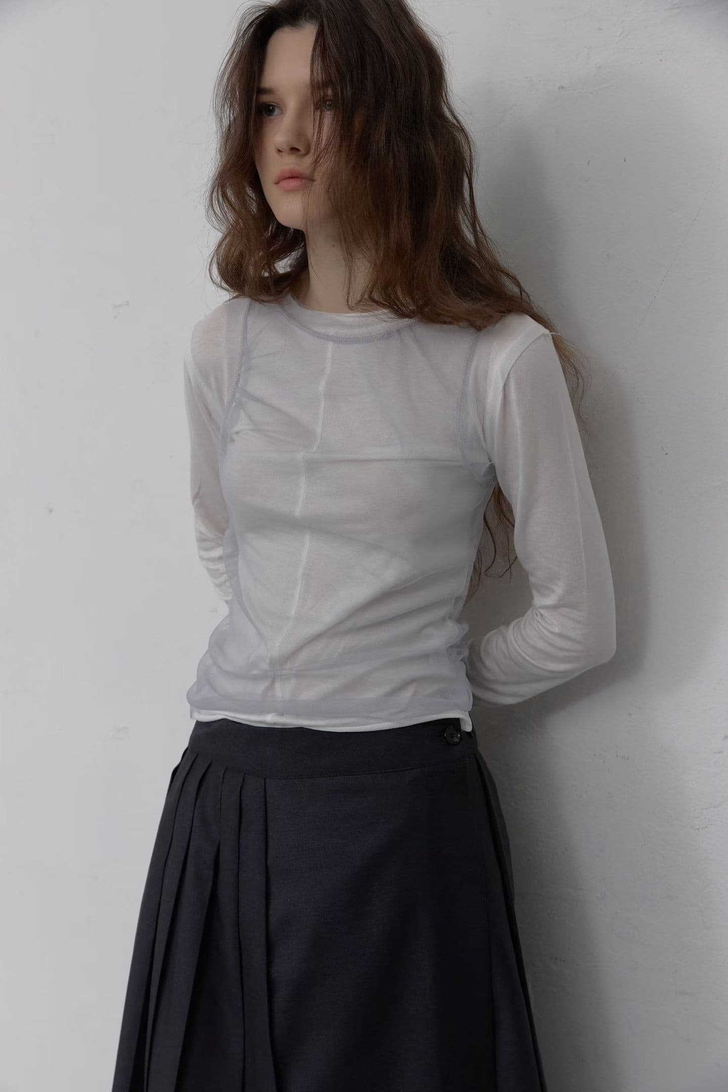 [FOUNDATION] Blooming Mesh Layered T-Shirt 9