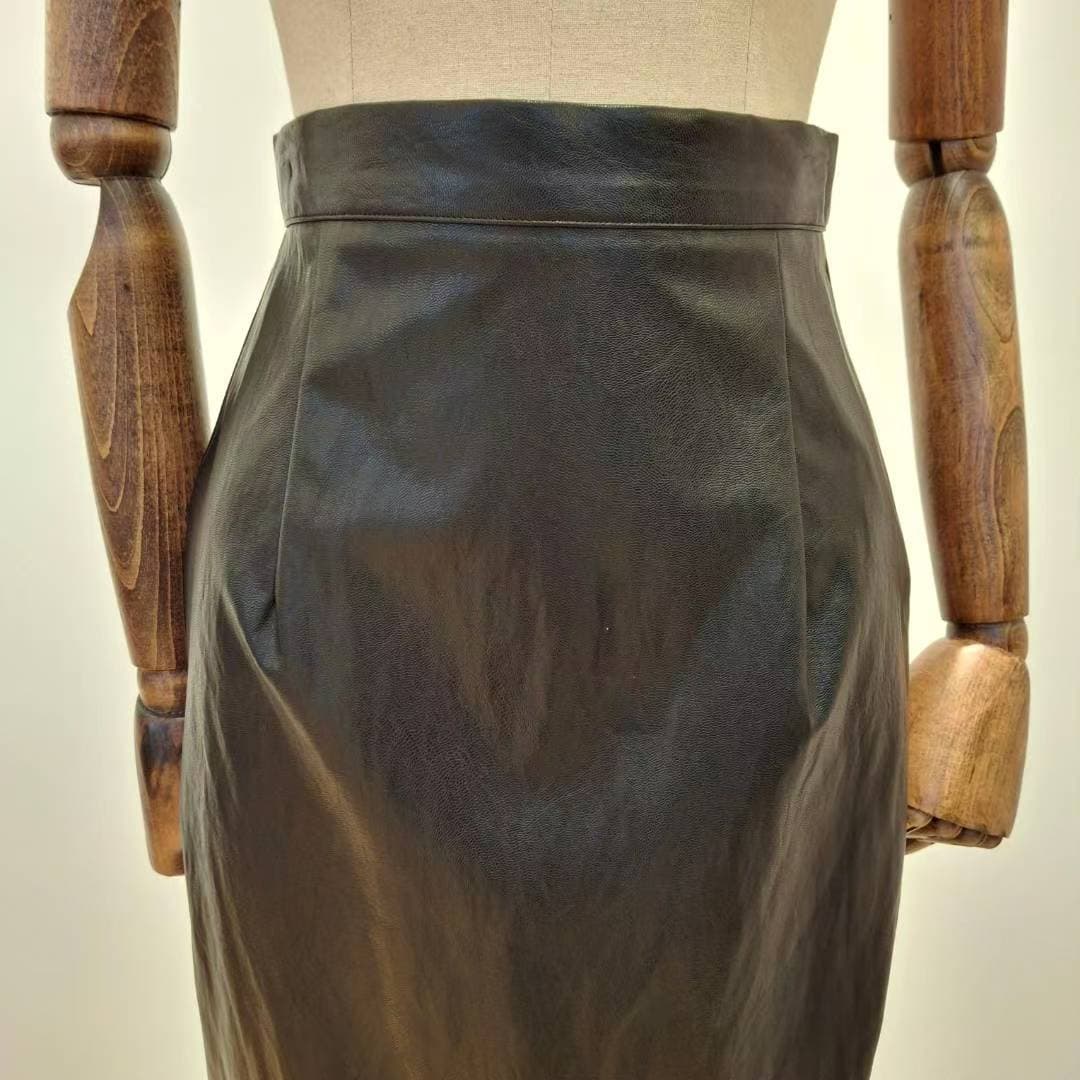 Round Leather Skirt 4