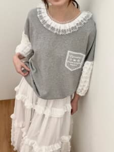 [VENTI] Meidi Lace Color-Block Sweatshirt 5