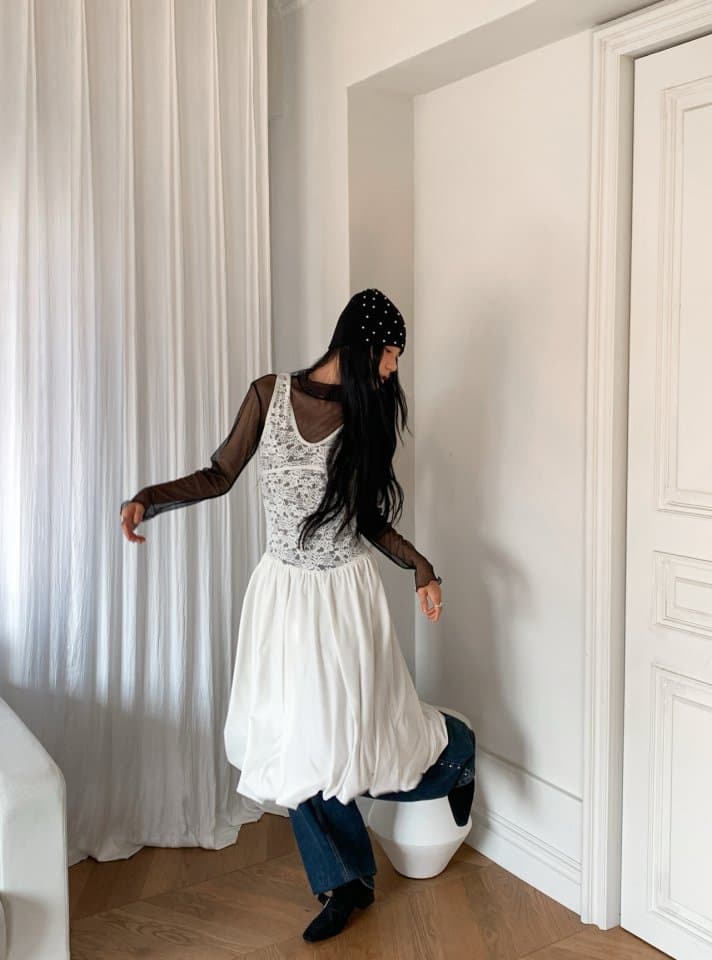 [FOUNDATION] Lace Velvet Balloon Dress 9