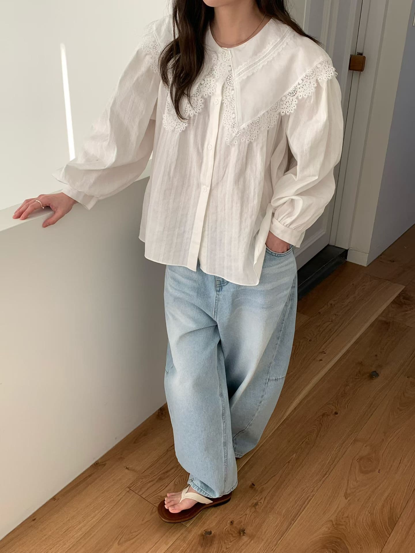[VENTI] Chichi Collared Blouse 5