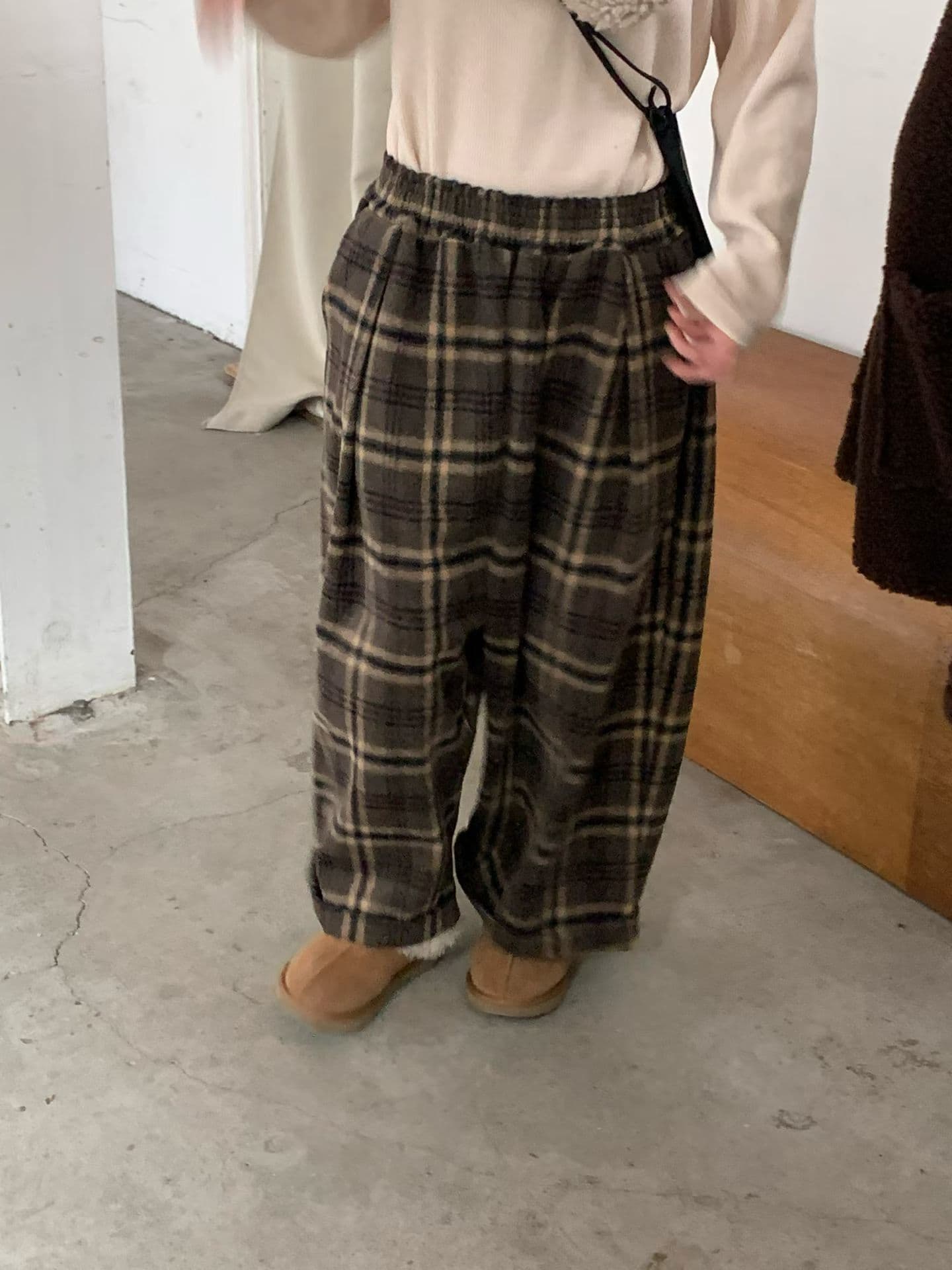 [VENTI] Taupe Checked Pants 3