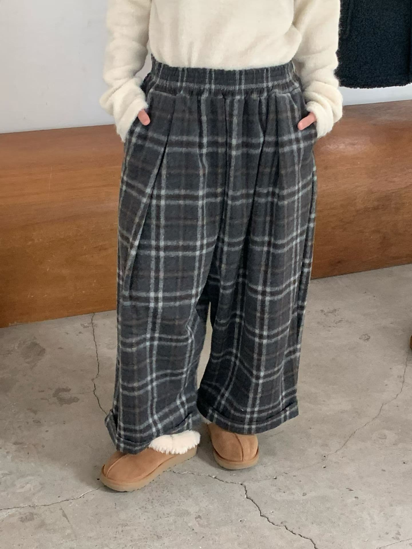 [VENTI] Taupe Checked Pants 9