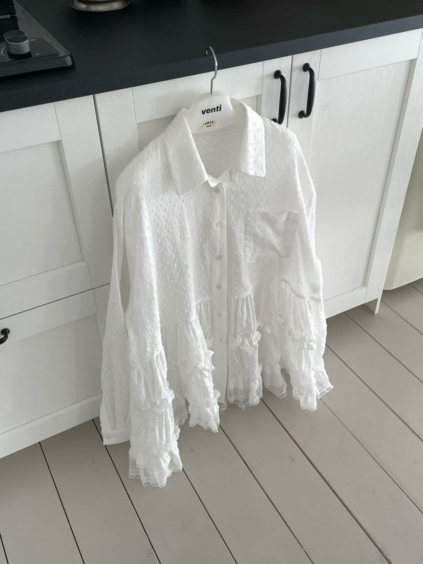 [VENTI] Frill Tiered Lace Shirt 6