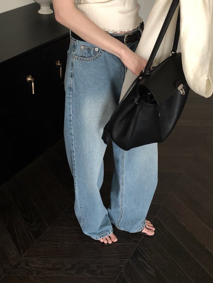 [LE BUTTER] Branda Medium Denim Pants 10