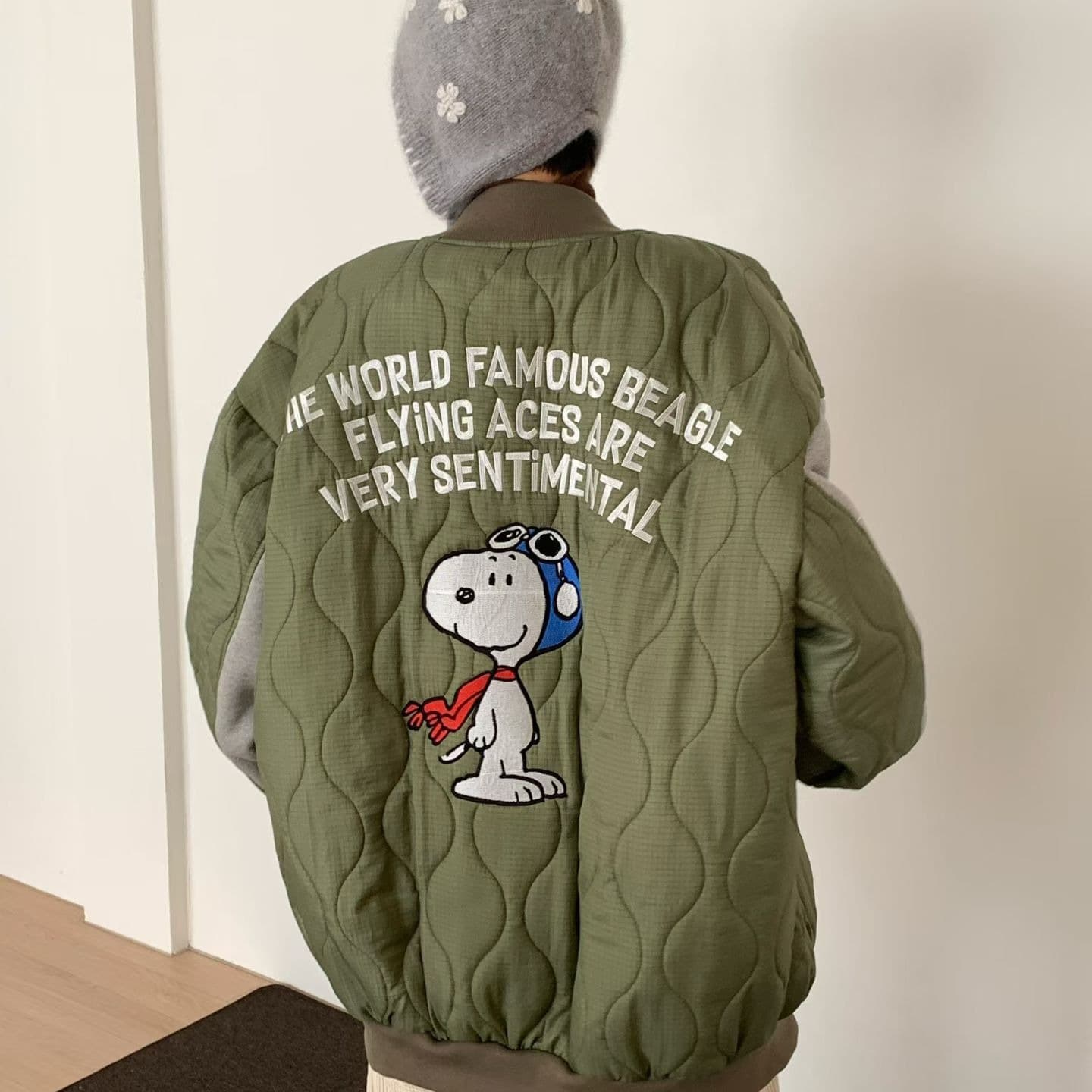 (Official Licensed Peanuts Snoopy) [VENTI] Snoopy Quilted Jumper 1