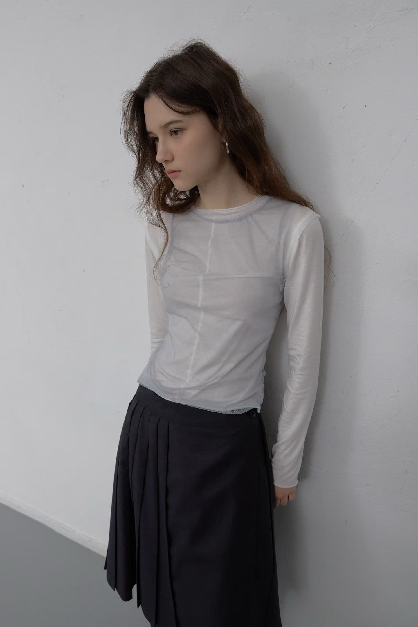 [FOUNDATION] Blooming Mesh Layered T-Shirt 7