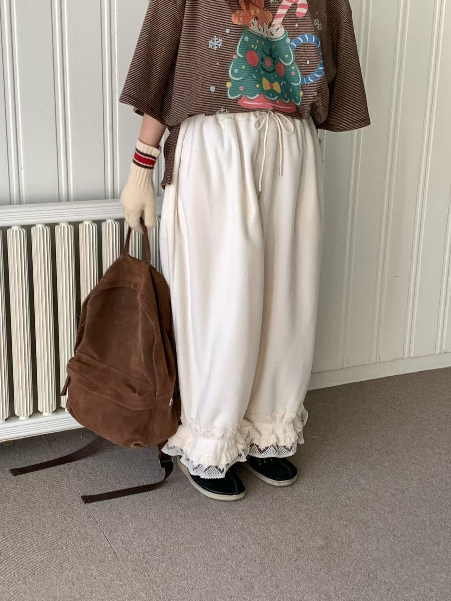 [VENTI] Emily Fleece Lace Jogger Pants 2