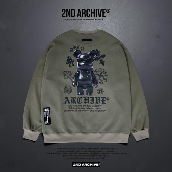 [2ND ARCHIVE] Black Cross Bear Sweatshirt 5