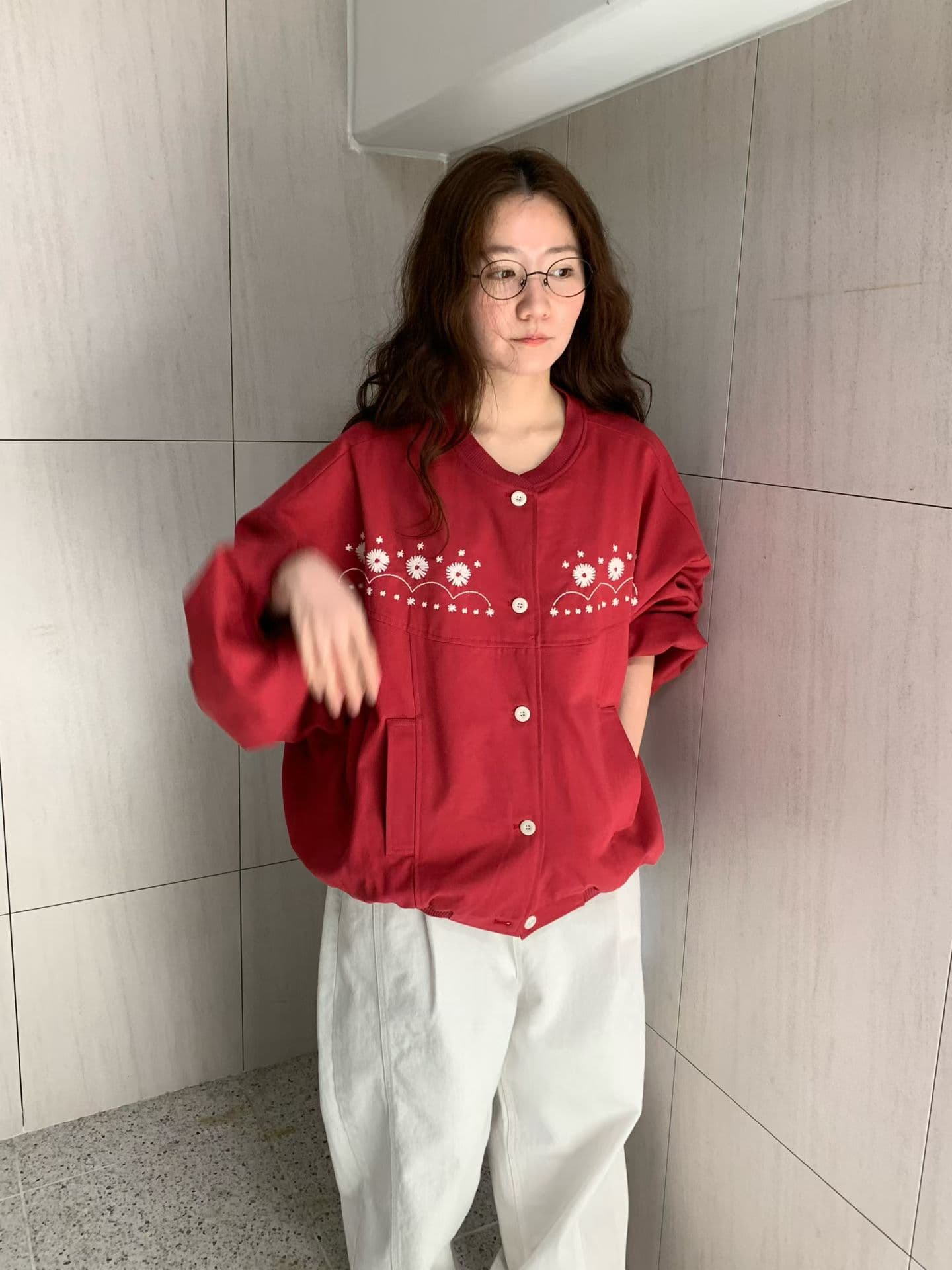[VENTI] Roem Floral Embroidered Jumper 5