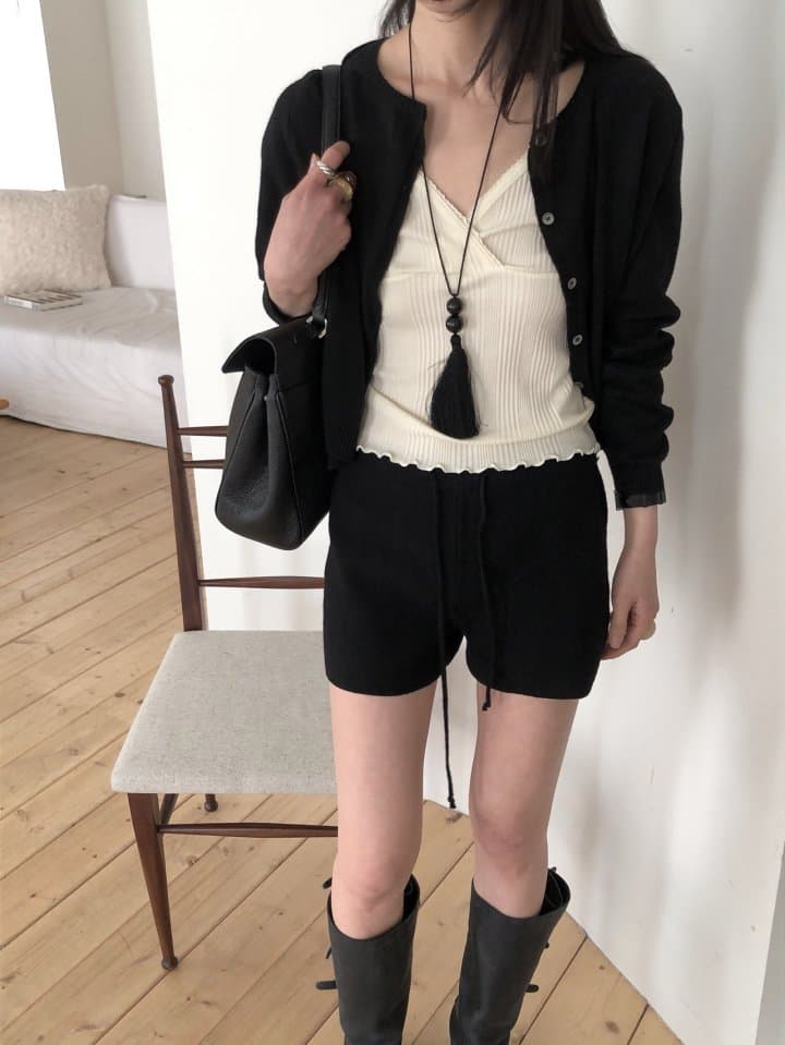 [LE BUTTER] Venue Cashmere Cardigan 2