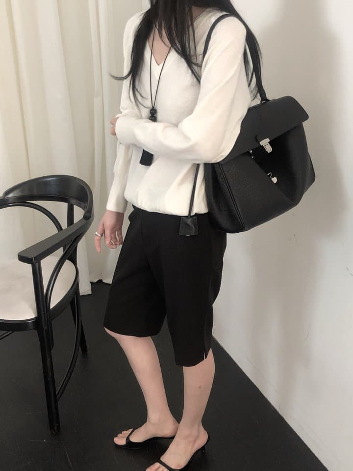 [LE BUTTER] Neuroe V-Neck Knit 6