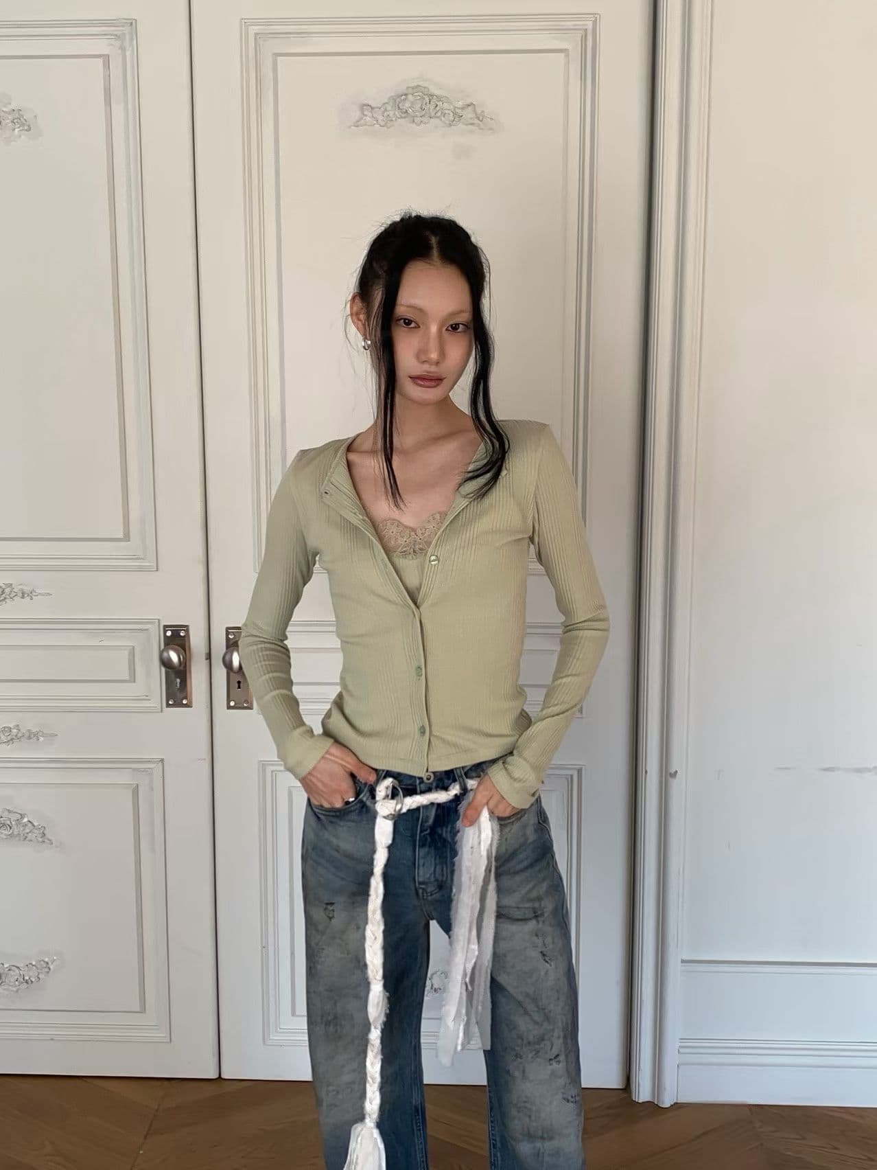 [FOUNDATION] Neutral Lace Sleeveless Top Cardigan Combo 8
