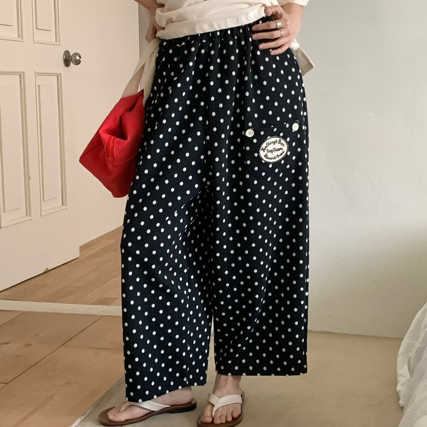 [VENTI] Carry Polka Dot Patch Pants 1