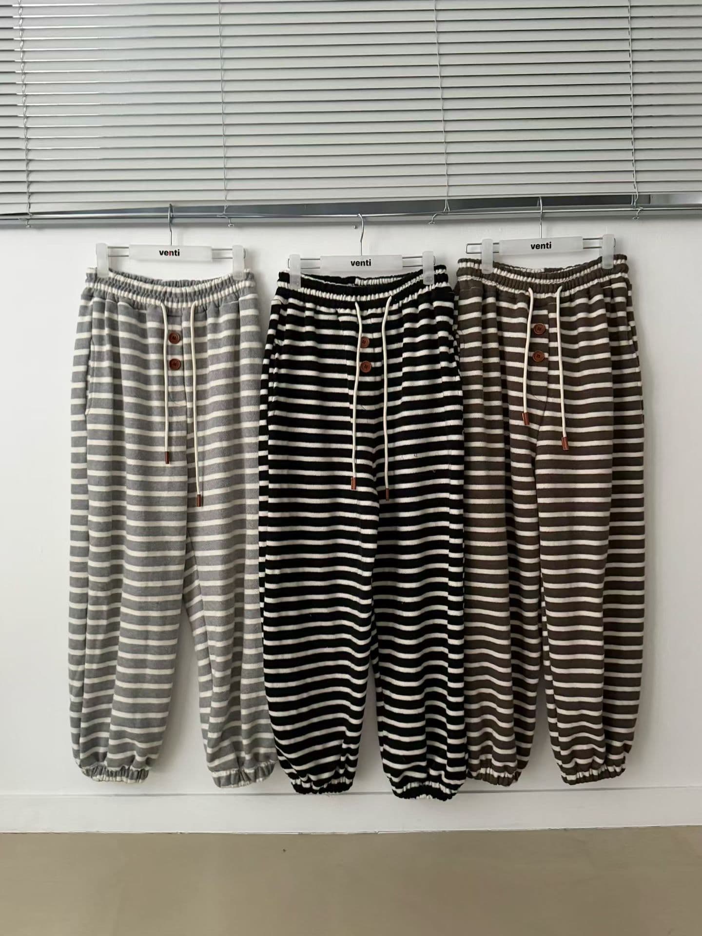 [VENTI] Nube Brushed Striped Jogger Pants 2