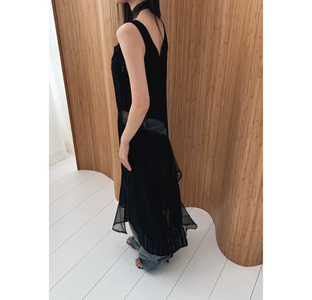 [FOUNDATION] Barrier Lace Layer Sleeveless Dress 7