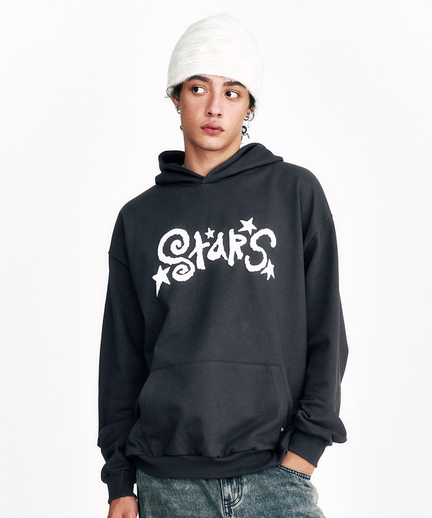 [SSERPE] STAR EMBOSSED HOODIE 4