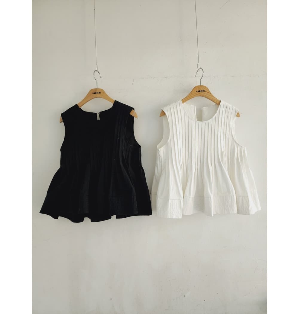 [MARIGOLD] Pintuck Hul Sleeveless Top 3