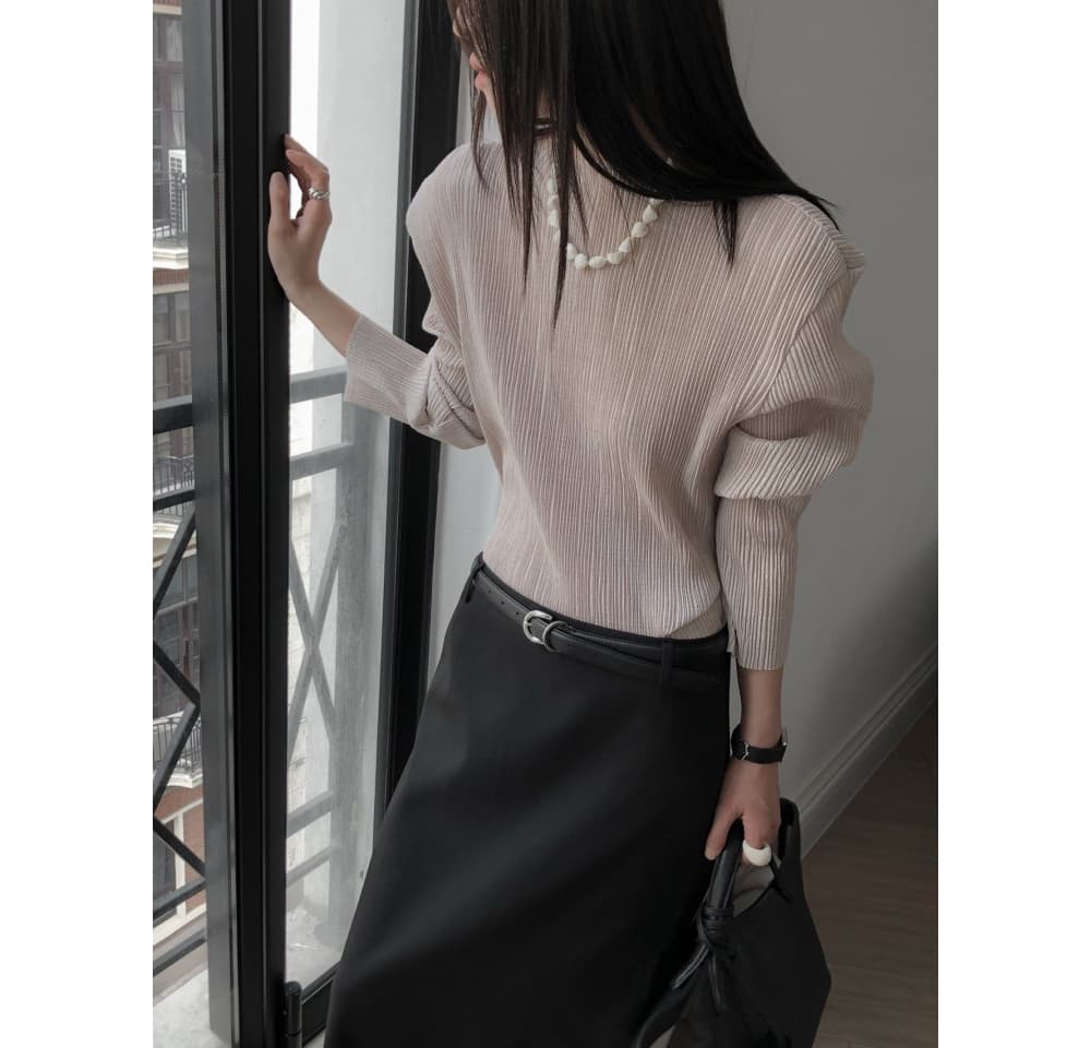 [LE BUTTER] Ber Pleated T-Shirt 7