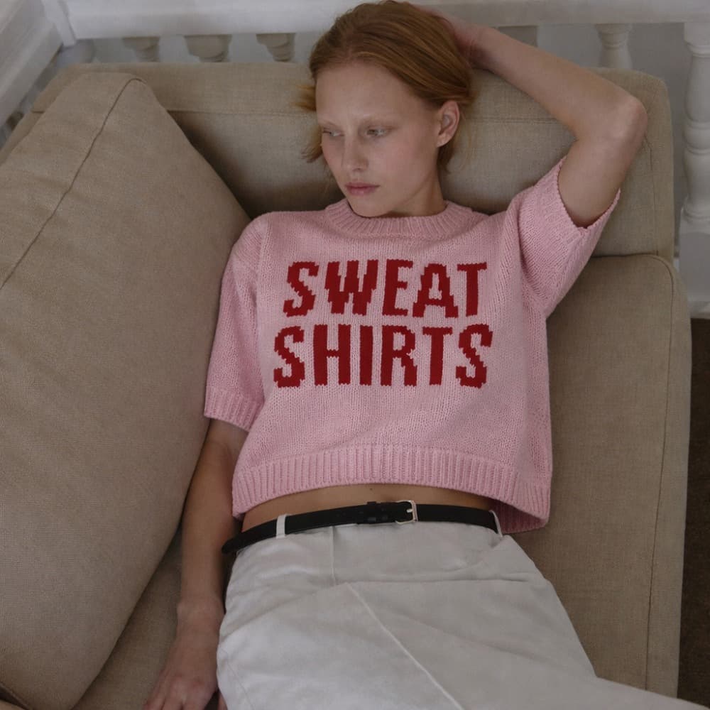 [UNANSWERED MYSTERY] Lettering Knit Pink 1