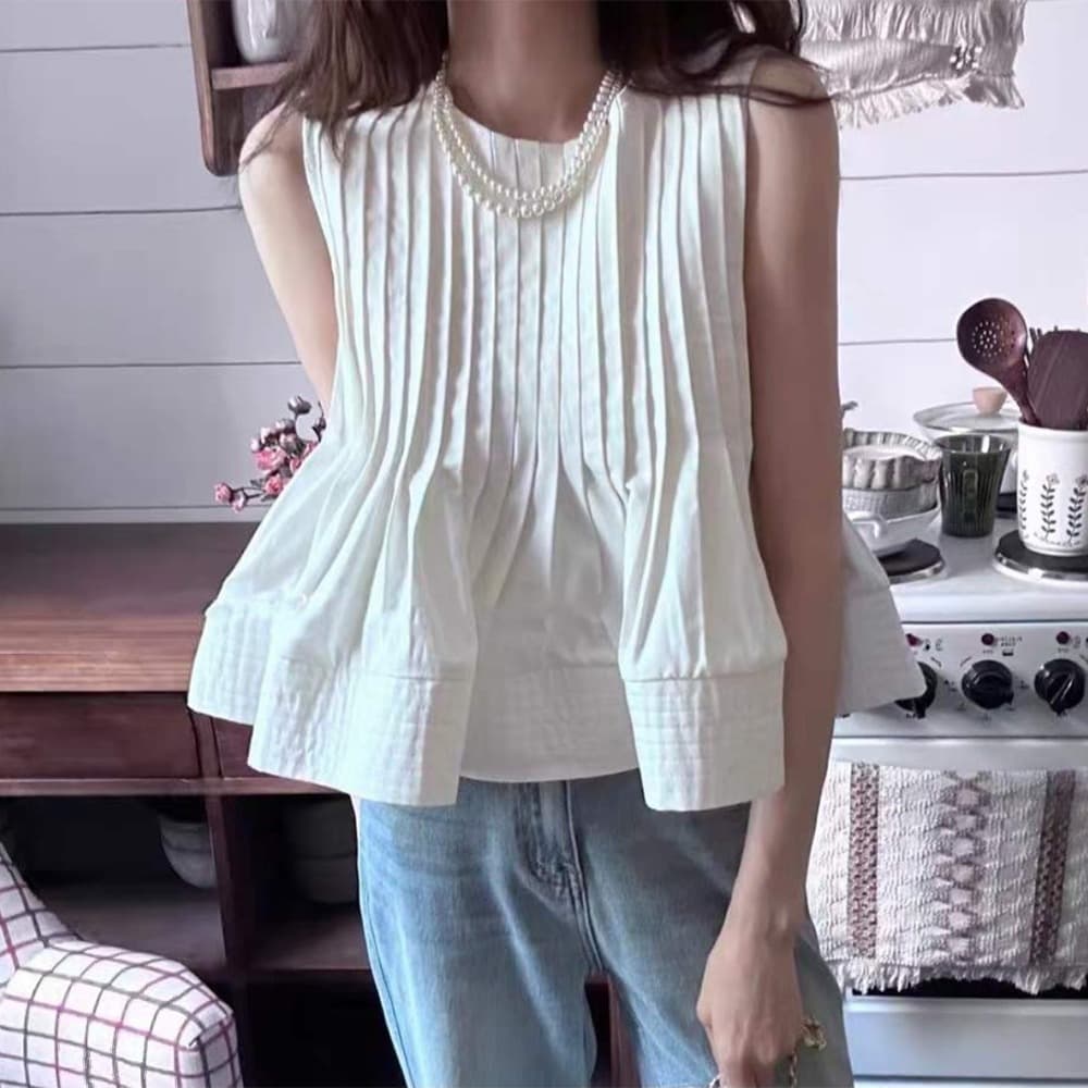 [MARIGOLD] Pintuck Hul Sleeveless Top 1
