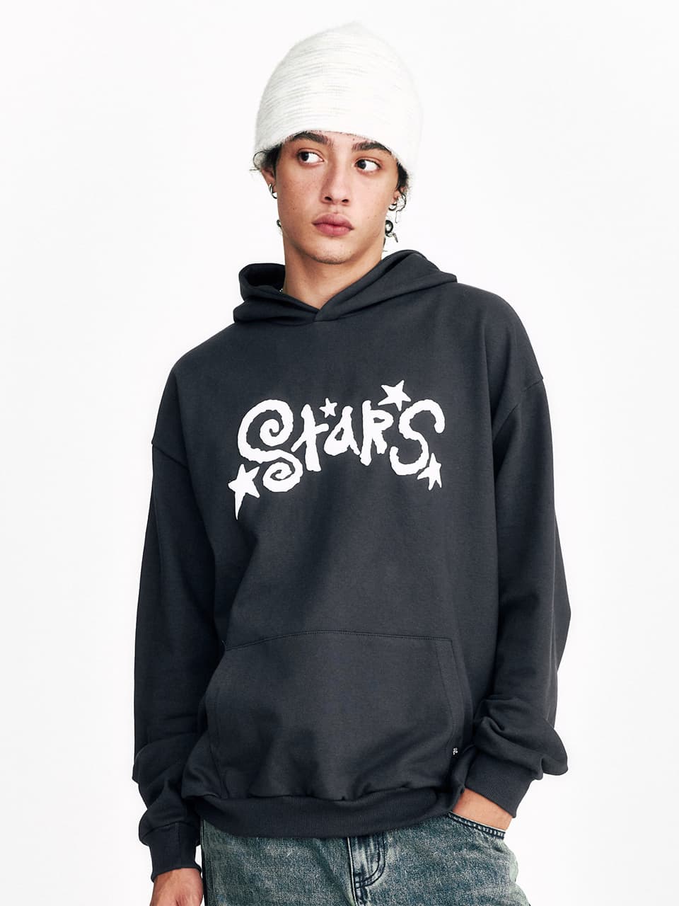 [SSERPE] STAR EMBOSSED HOODIE 3