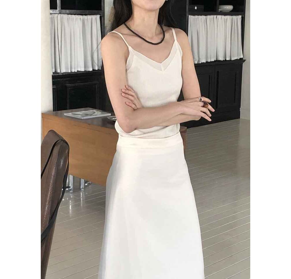 [LE BUTTER] Frill Layered Tank Top 4