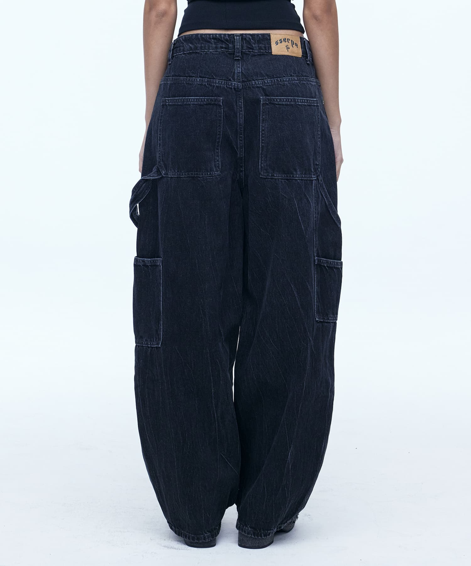 [SSERPE] CURVED CARPENTER CRACK DENIM PANTS 6